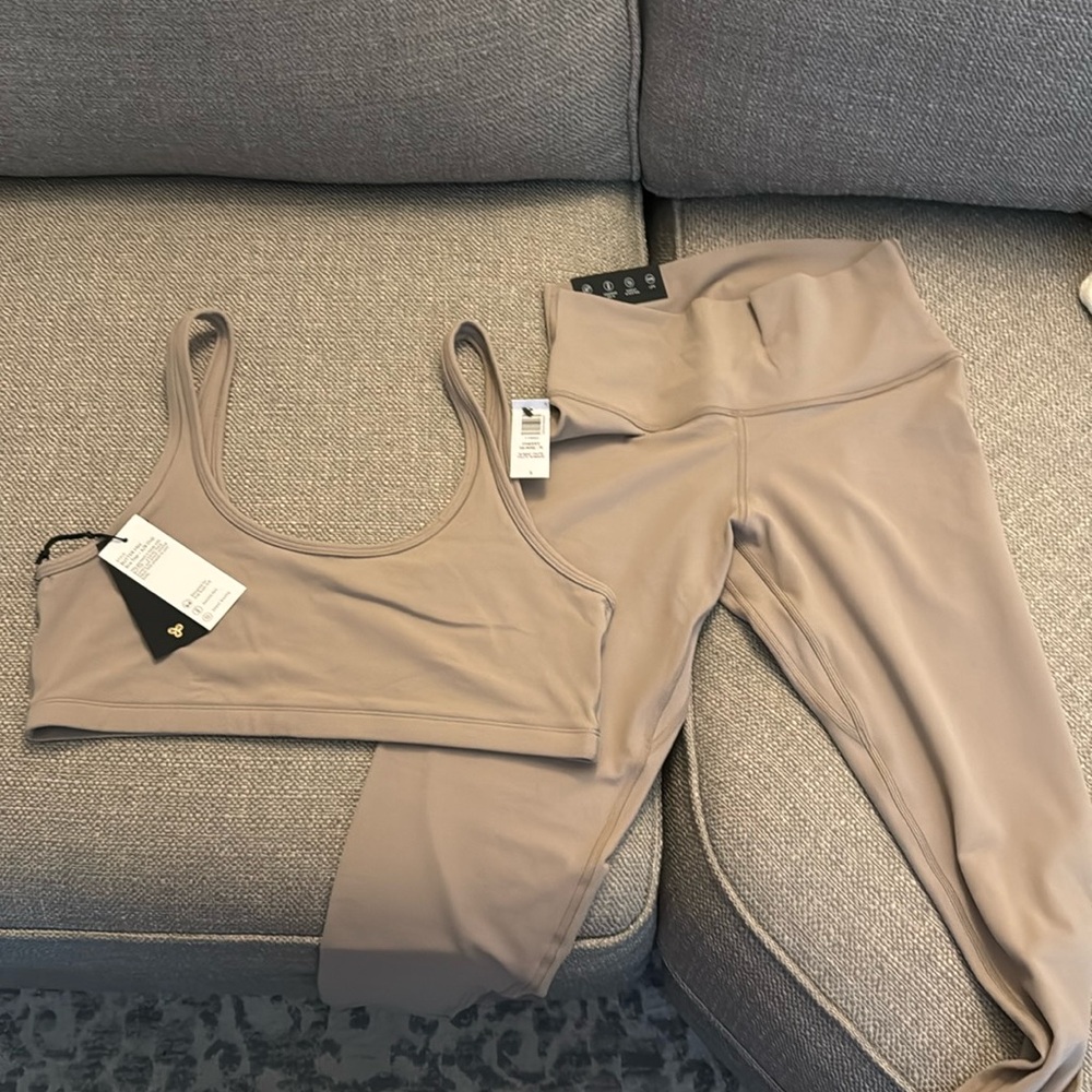 Aritzia Butter Set